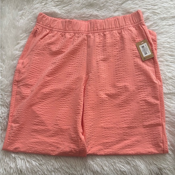 Title Nine Women's Slaycation Tapered pants - Picture 6 of 7